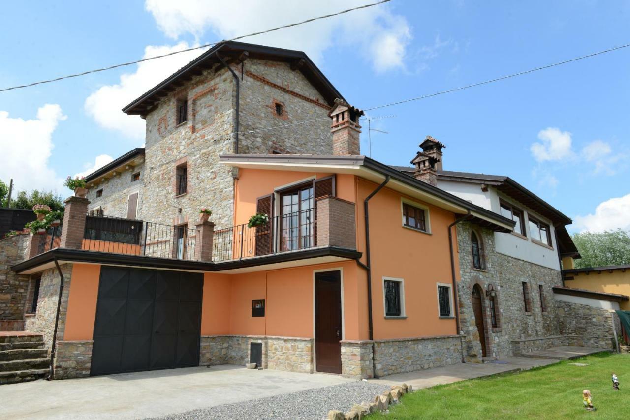 Torretta Di Bassano Hotell Rivergaro Exteriör bild
